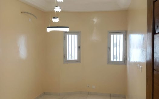 Appartement à louer Cité Sipres Ouest Foire